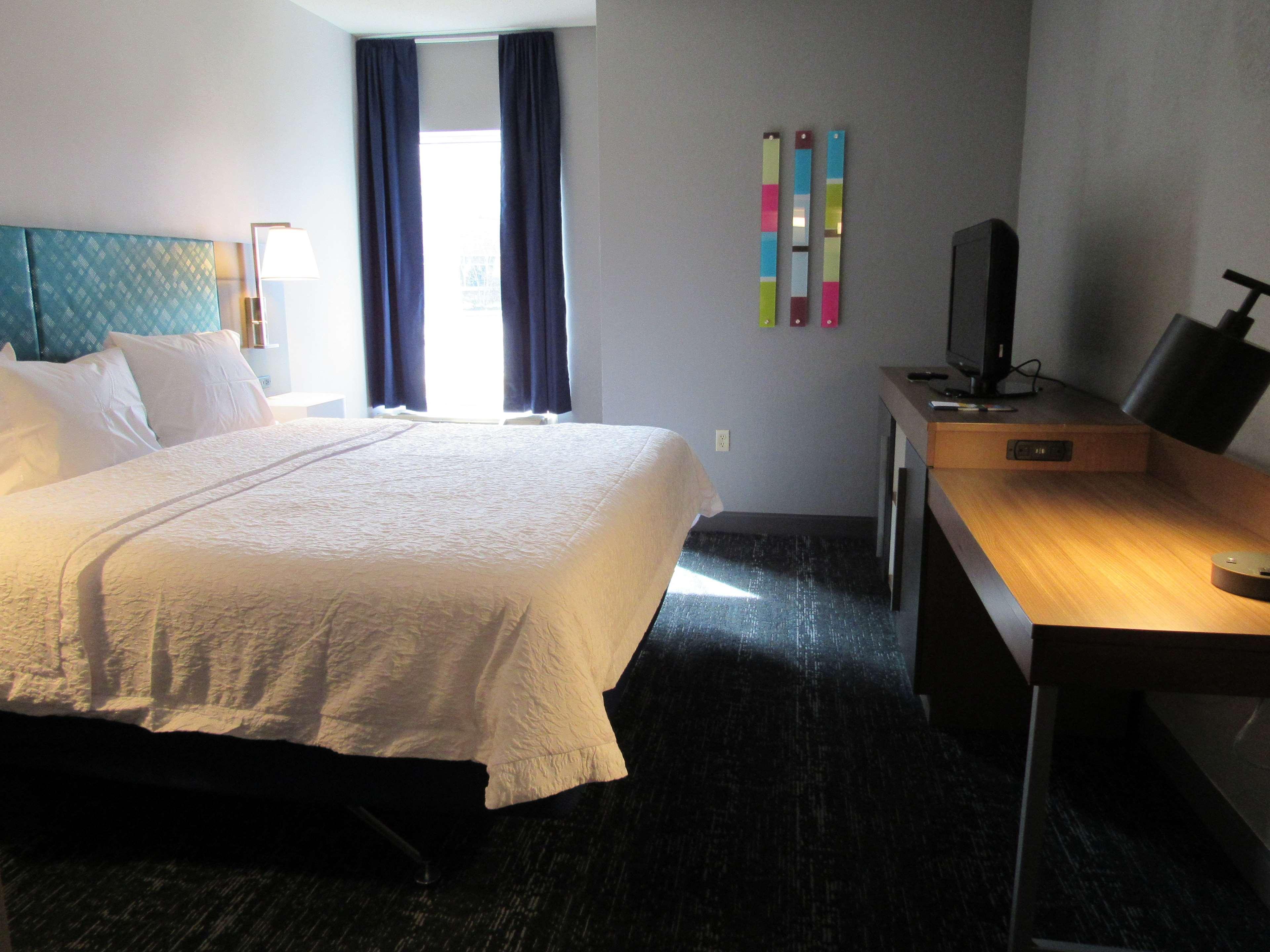 Hampton Inn & Suites Newtown Yardley Dış mekan fotoğraf