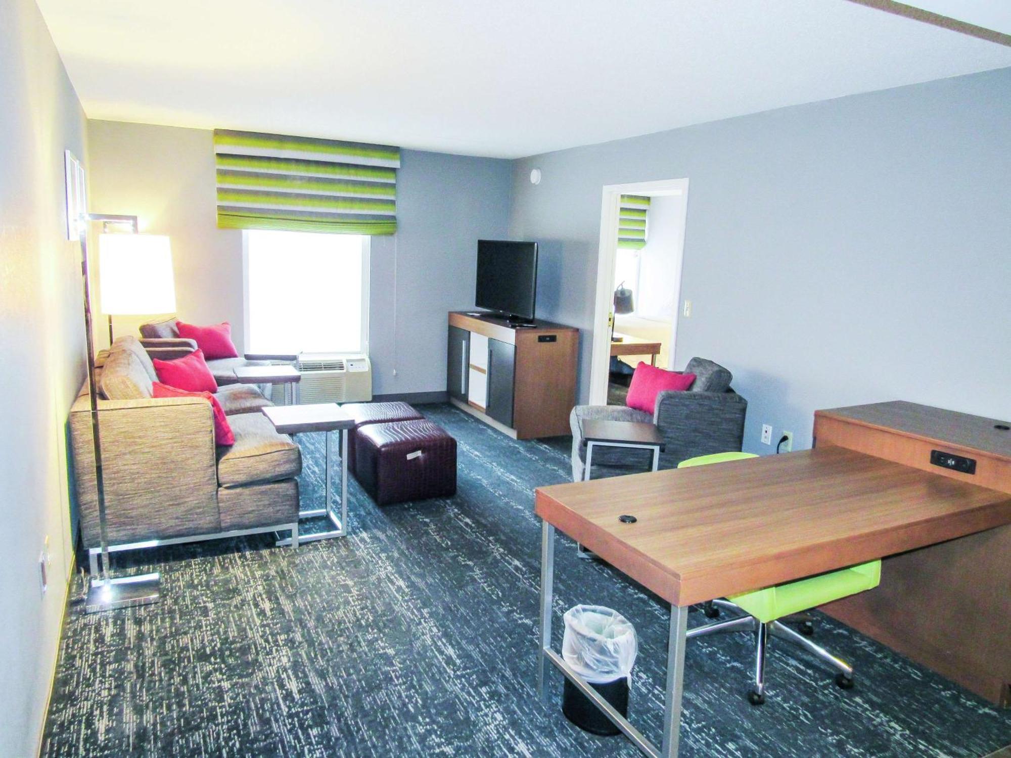 Hampton Inn & Suites Newtown Yardley Dış mekan fotoğraf