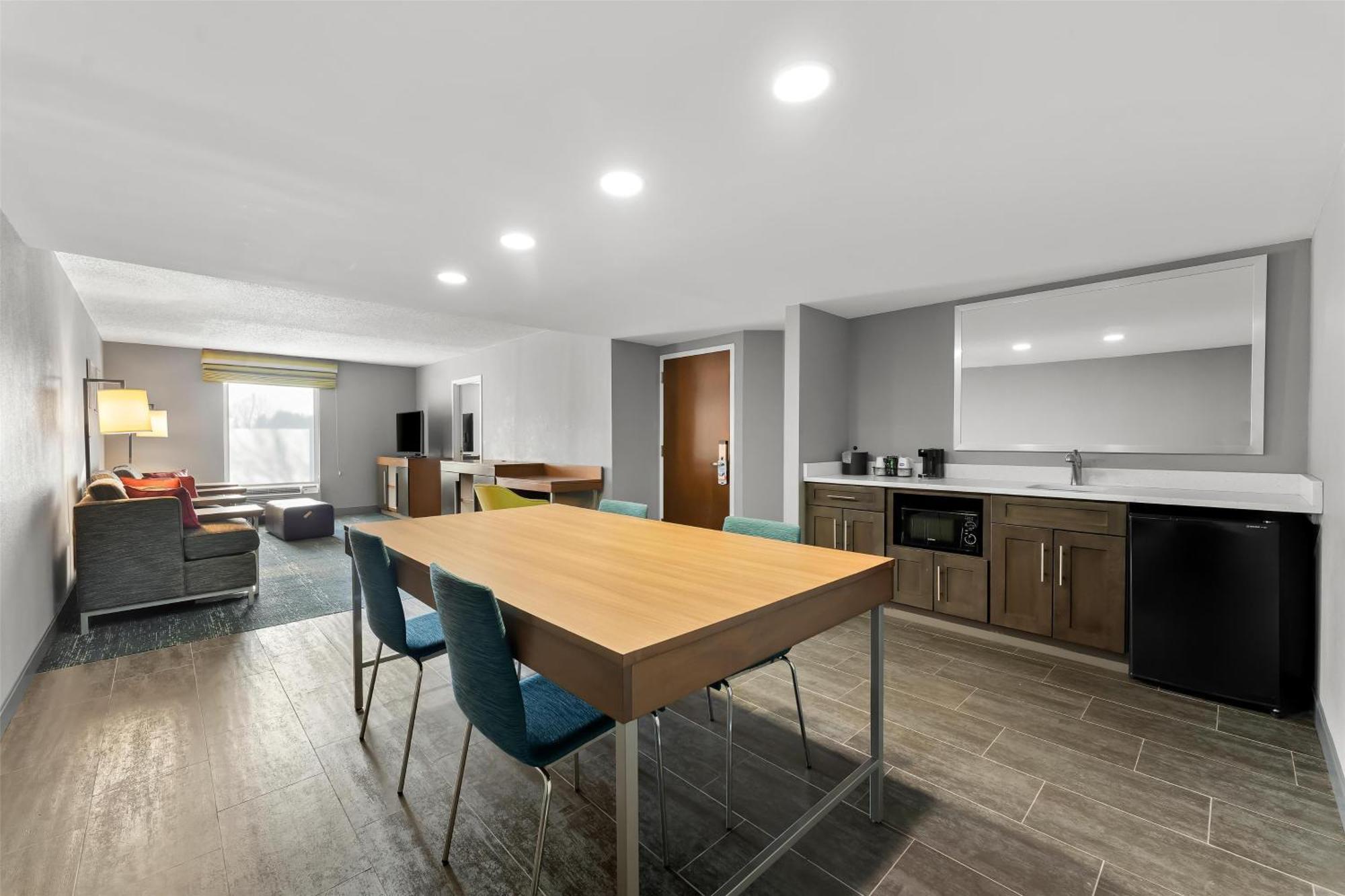 Hampton Inn & Suites Newtown Yardley Dış mekan fotoğraf