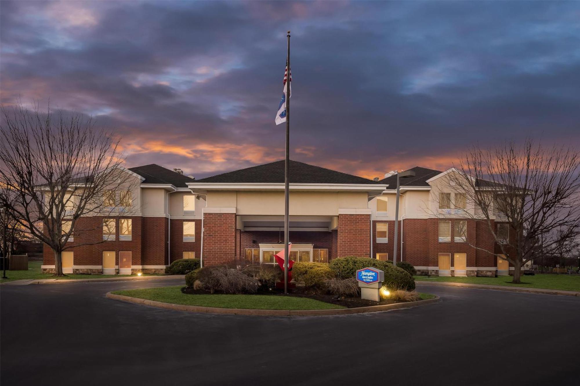 Hampton Inn & Suites Newtown Yardley Dış mekan fotoğraf